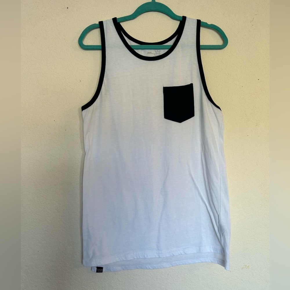 white with navy tank